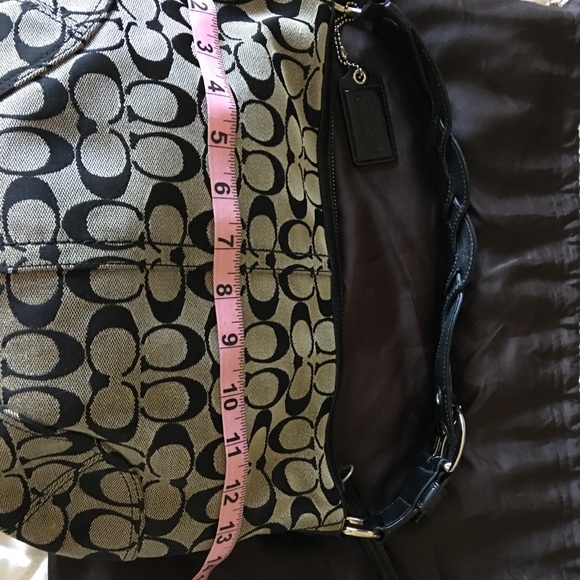 Coach purse - Picture 3 of 4